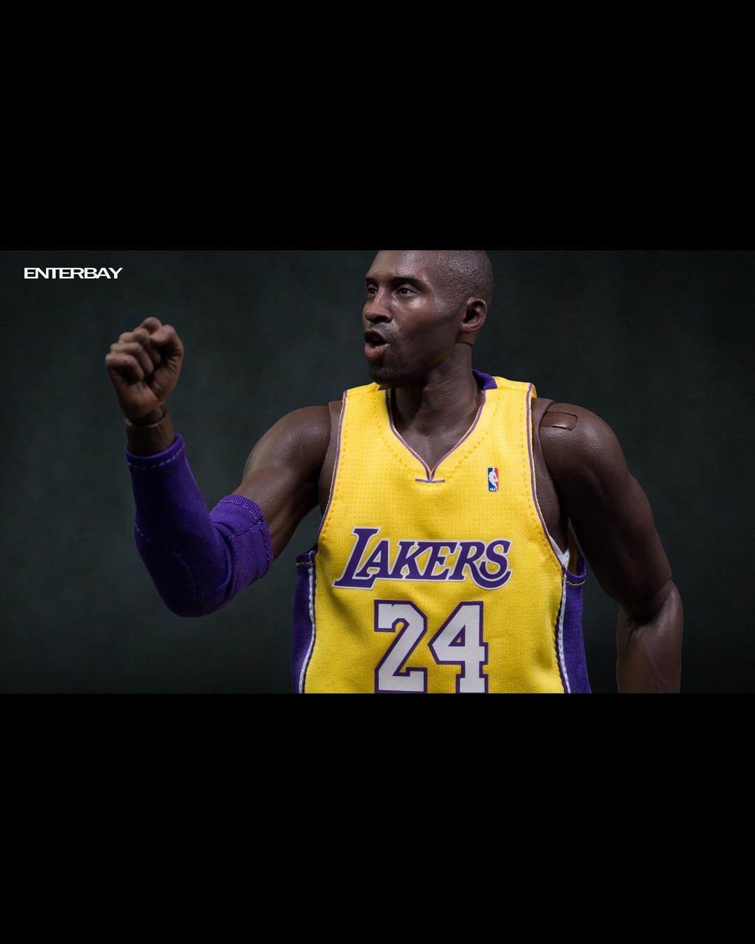 Enterbay RM-1036 1/6 Real Masterpiece NBA Collection Kobe Bryant (Player Edition)