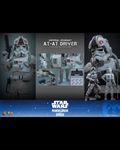 Hot Toys MMS845 1/6 Star Wars : The Mandalorian & Grogu - Imperial Remnant AT-AT Driver