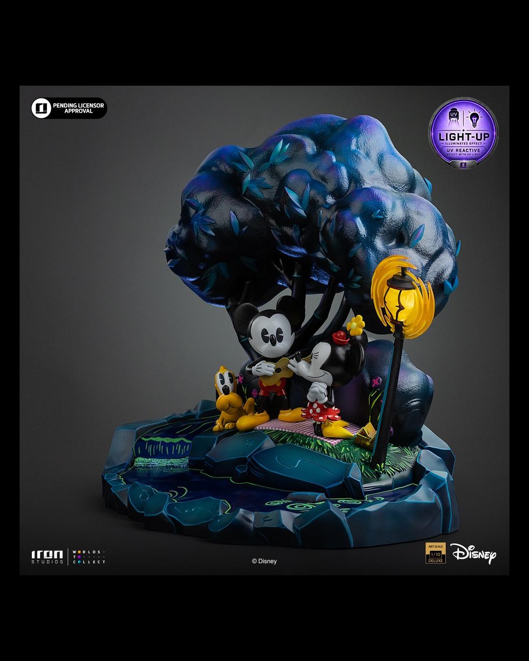 Iron Studios Art Scale 1/10 Disney Classics Mickey, Minnie & Pluto's Day at the Park (Deluxe)