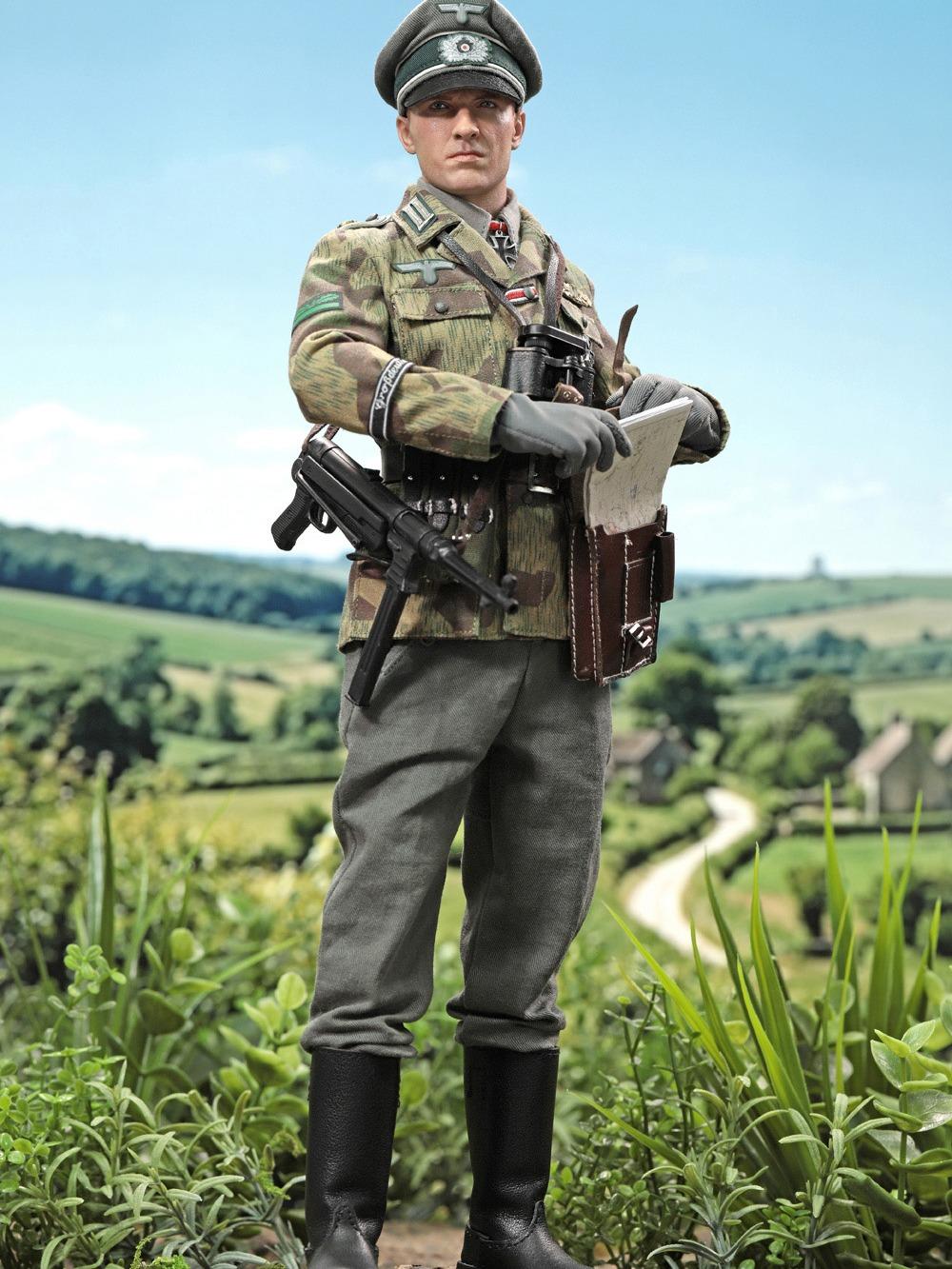 DID D80196 1/6 WWII German GD Infantry Officer - Jakob
