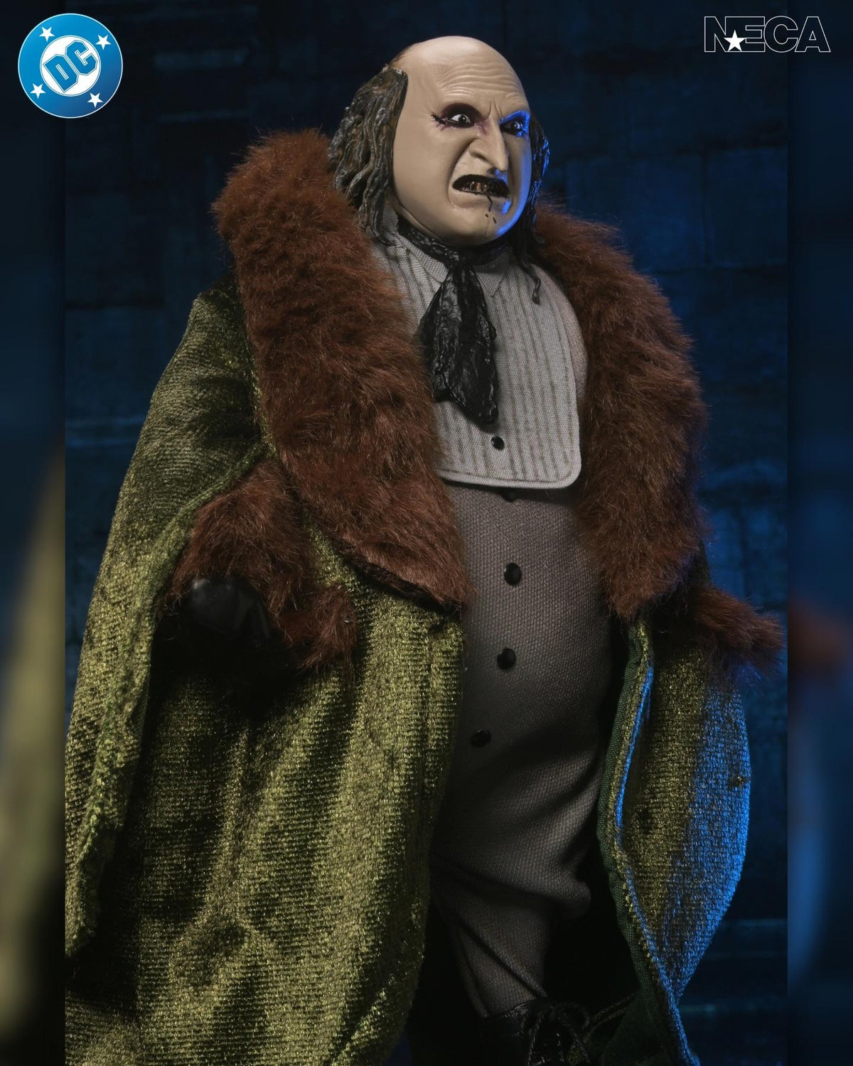 NECA 8" Clothed Figure Batman Returns : The Penguin
