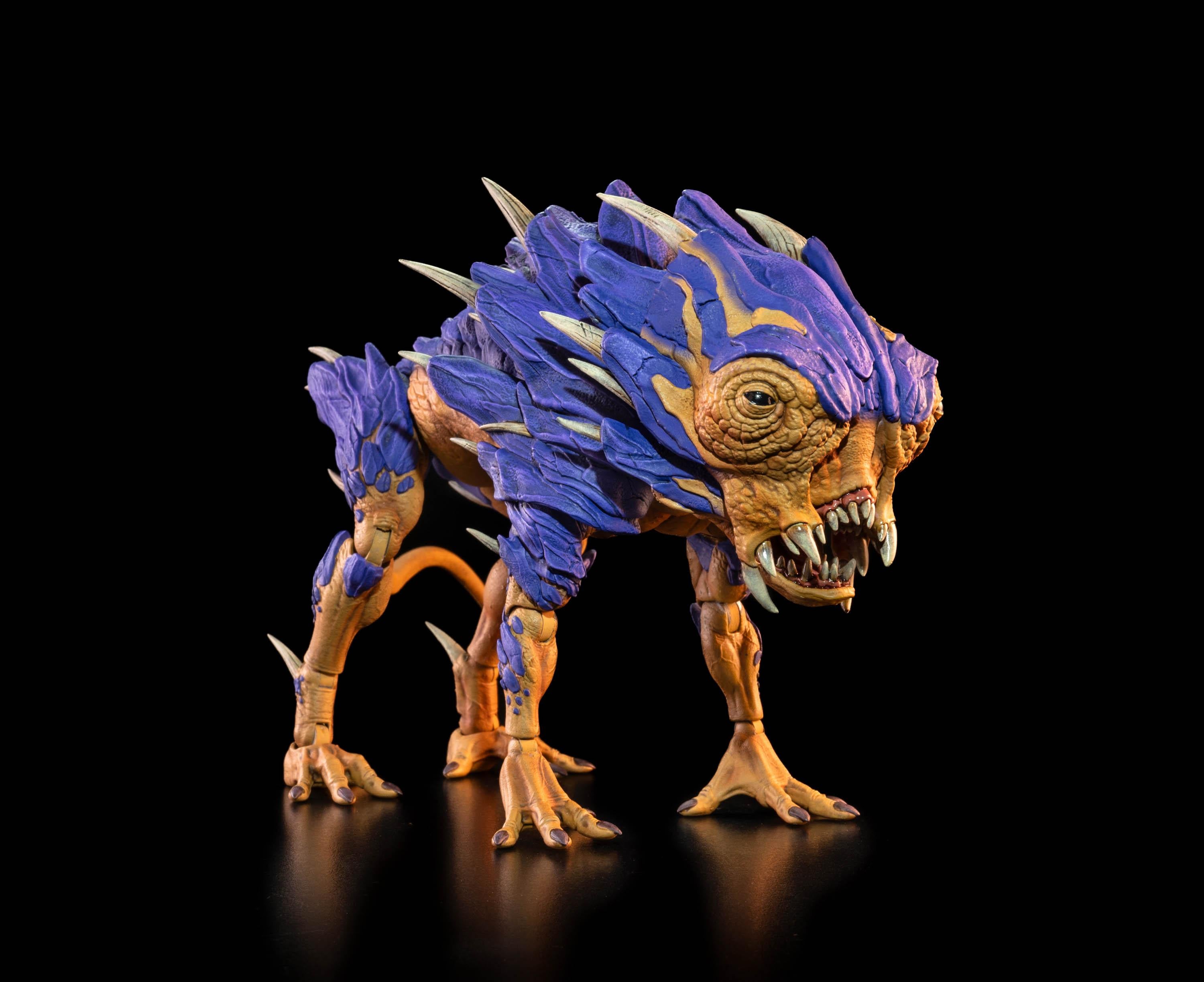 Cosmic Legions OxKrewe Thraxxon : Lowland Scapeback (Creature)