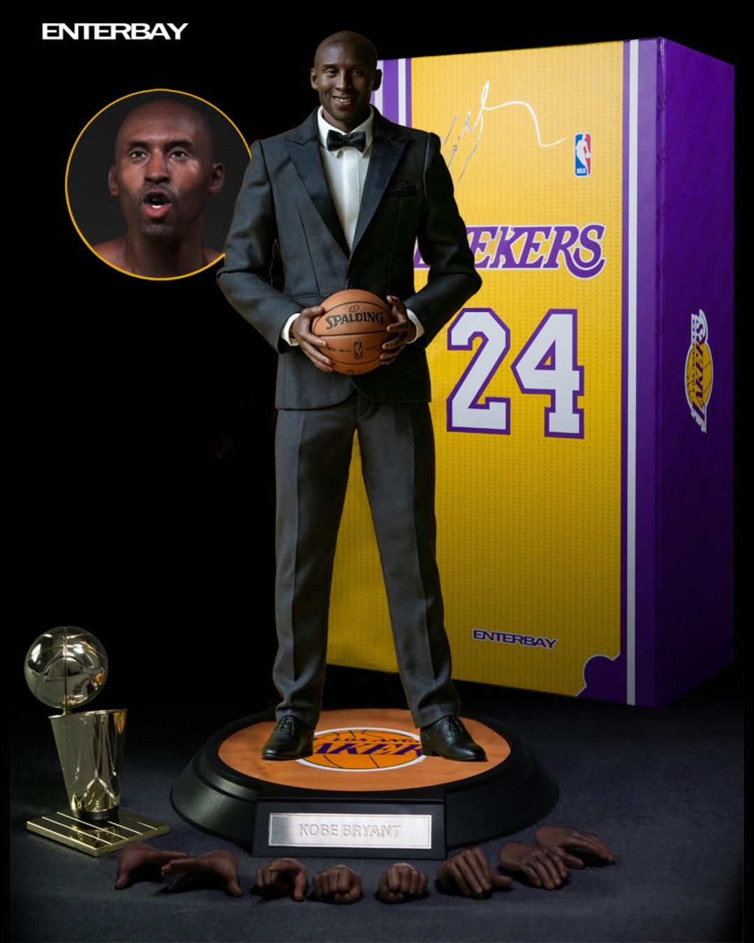 Enterbay RM-1036 1/6 Real Masterpiece NBA Collection Kobe Bryant (Suit Edition)