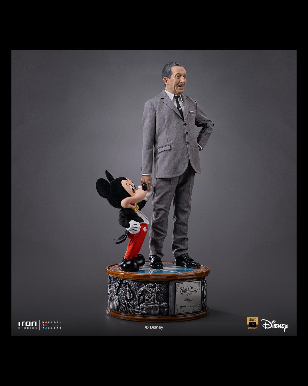 Iron Studios Legacy Replica 1/4 Walt Disney & Mickey Mouse (Deluxe)